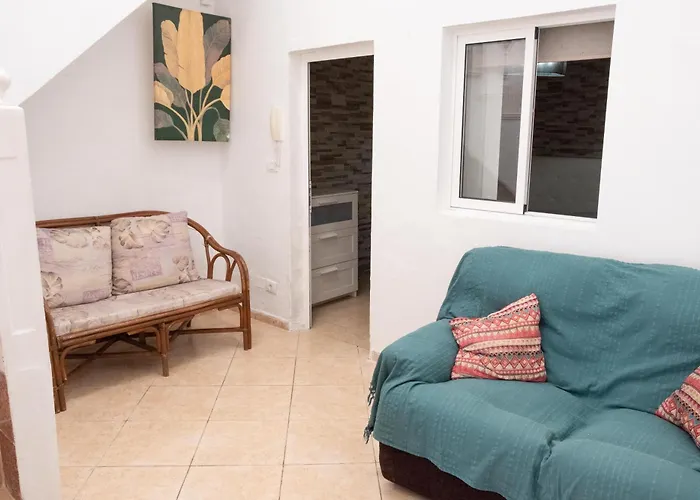 Apartamento En Las Palmas Cerca De Vegueta Con Vistas